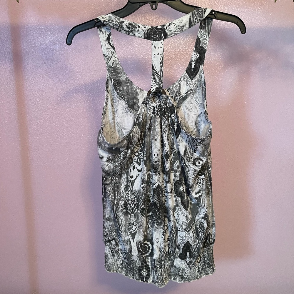 Tank Top - Picture 2 of 5